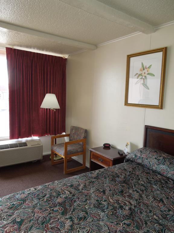 Sunshine Inn & Suites Virginia Beach Luaran gambar
