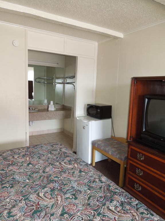 Sunshine Inn & Suites Virginia Beach Luaran gambar